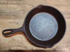Vintage LODGE 8&quot; Cast Iron Skillet - 3 Notch #5 - Restored &amp; Seasoned SI... - $12.85