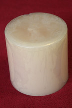 Nip White Barn Sweet Pea Candle - £8.64 GBP