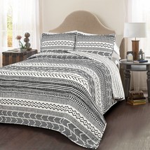 King 3 Piece Scandinavian Style Chevron Black White Reversible Cotton Quilt Set - $257.49