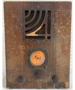 General Electric, Westinghouse Radio Corporation Vintage Tube Radio - $136.28 CAD