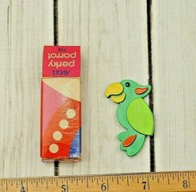 vintage 1970&#39;s green Avon Perky Parrot Pin bird brooch pin New old stock in box - £19.77 GBP