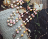 Girl&#39;s Pink Yellow White Flower Rose Bead Rosary Floral Centerpiece Cath... - $13.99