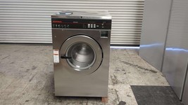 Speed Queen 40LB Coin Op Front Load Washer MODEL: SC040LC2YU1001 S/N 1008022355 - £2,373.64 GBP