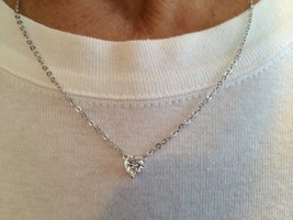 1928 Jewelry Silver Tone Chain with Heart Shape Pendant [Jewelry] - £9.48 GBP