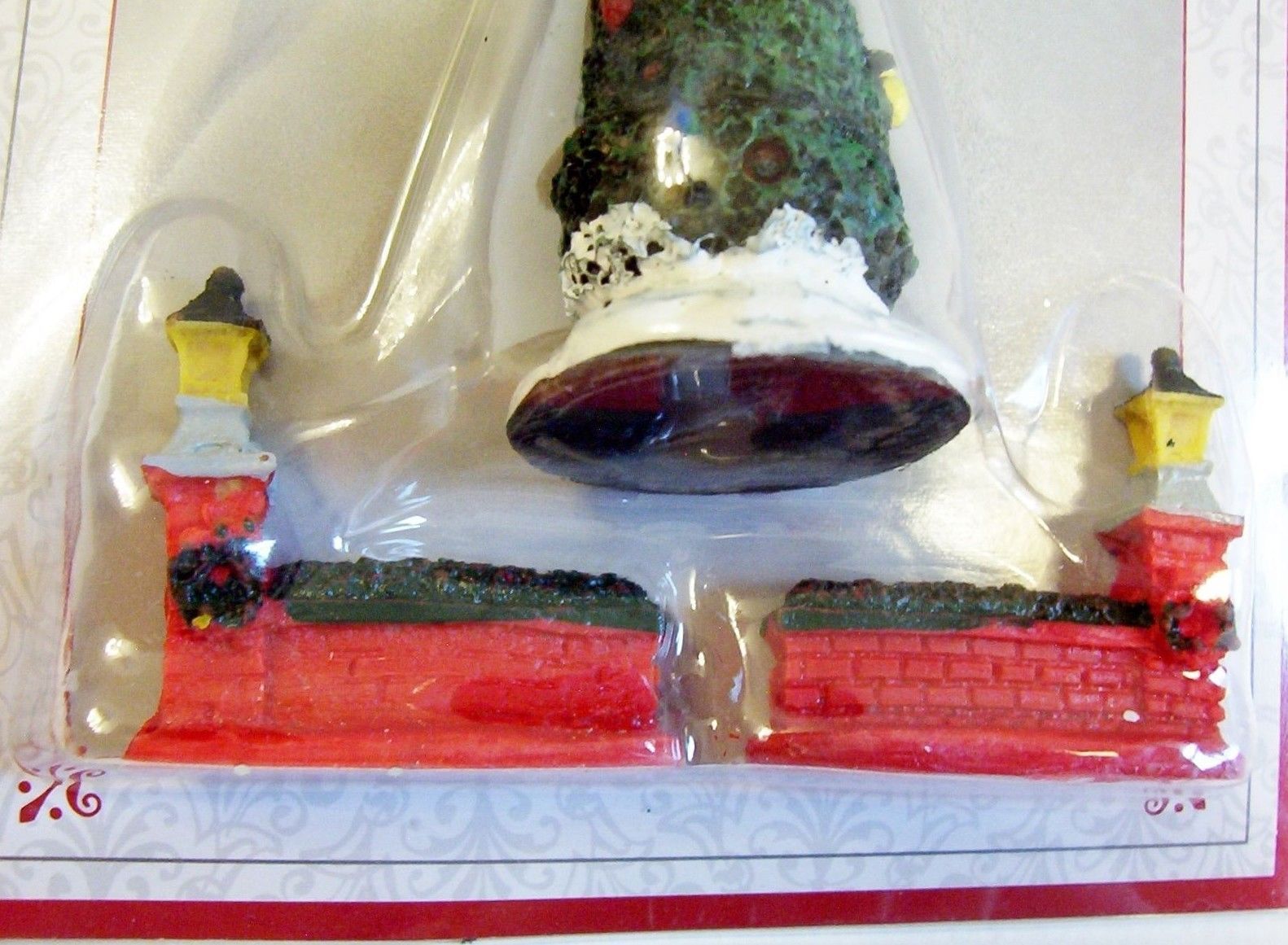 Collectible Cobblestone Corners Christmas Village Brick Fence Tree Accessory New Item image 2