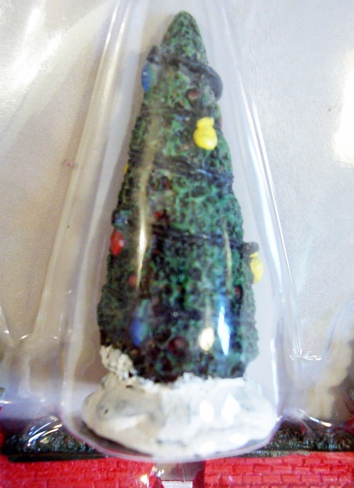 Collectible Cobblestone Corners Christmas Village Brick Fence Tree Accessory New Item image 3