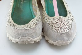 SKECHERS Women Size 8.5 M Shoes Beige Walking Leather 22625 - £15.78 GBP