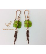 Handmade sea glass earrings copper twist wrapped with chain dangles - €26,53 EUR