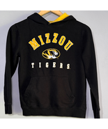 Colosseum Youth Black and Yellow Hoodie - $253.60 MXN