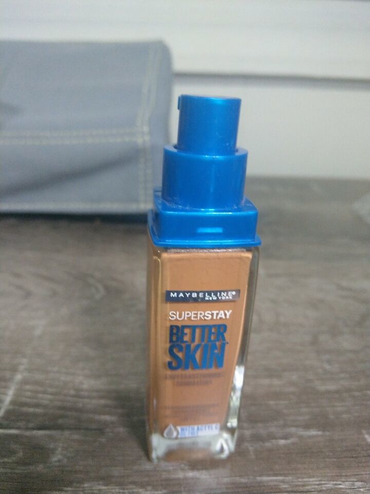 Maybelline Superstay Better Skin Foundations 93 Golden Honey  NEW, Missi... - $8.86