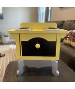 Kidkraft Doll House Replacement 5&quot; Yellow Kitchen Oven Stove  - $14.03