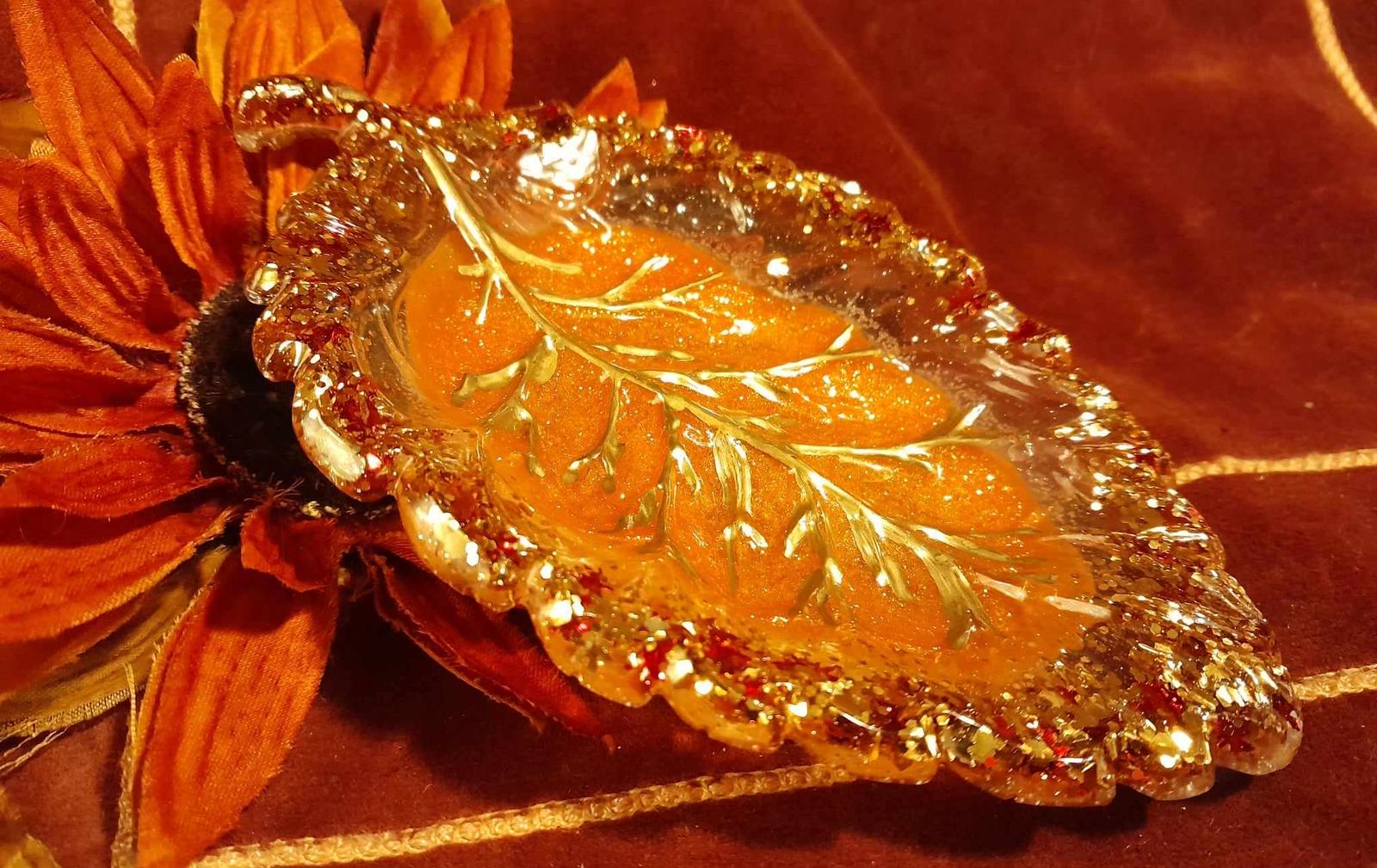 Autumn Fall Leaf Small Trinket Tray Coins Candies Desk Bathroom Travel J... - $6.75
