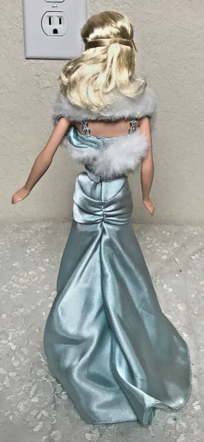 Primary image for Mattel 1991 Barbie B Collector Doll #B3457-5019 Blond Hair Blue Eyes Knees Bend