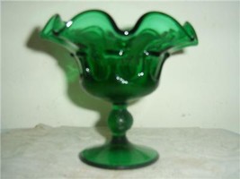 RARE FENTON GREEN FERN RUFFLED COMPOTE GLASS ART - $143.24