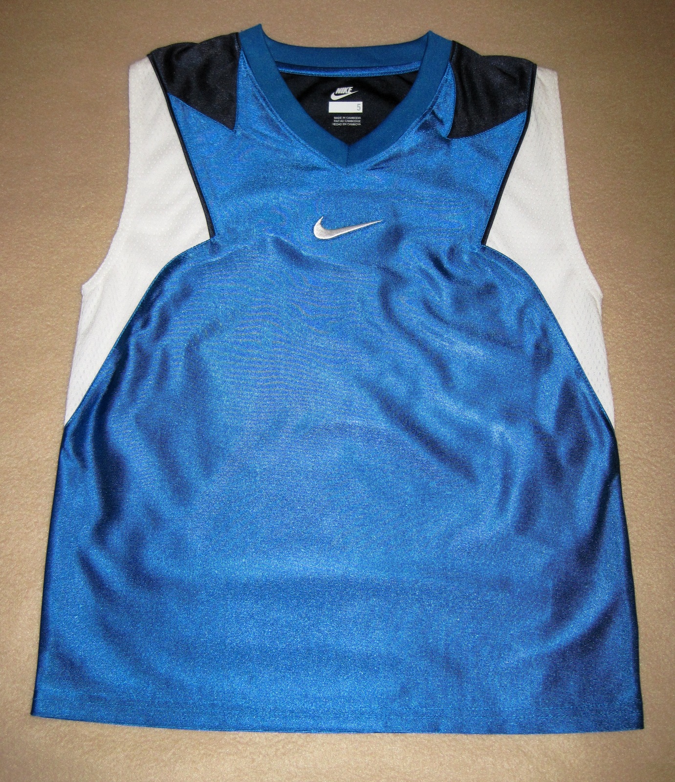 Primary image for BOYS 6 - Nike - Flight Electric Blue BASKETBALL SPORTS JERSEY