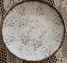 Elama Pryce ~ Four (4) Melamine White w/Brown Speckle Design ~ 11&quot; Dinner Plates - £29.34 GBP