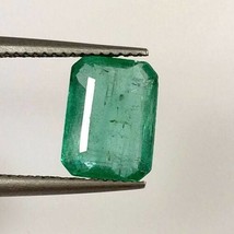 1.71 cwt Emerald. Appraised by  Independent  Master Valuer for $530 US.  - £215.32 GBP