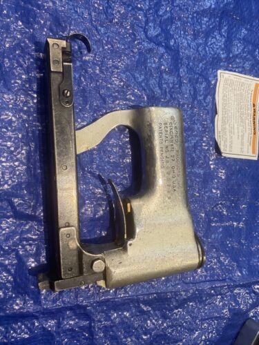 Senco Matic Model J Vintage Pneumatic Upholstery Staple Gun Not Tested - $70.13