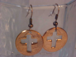 Religious Faith PENNY COIN/CROSS Cut Out In Center Bronze tone Dangle Earrings - £7.08 GBP