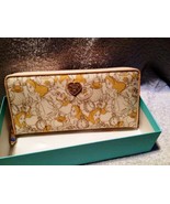 Disney Samantha Thavasa Alice in Wonderland ~ Large Zippy Wallet - $407.17 CAD