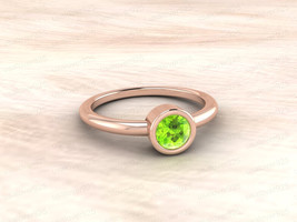 Natural Green Peridot  Round Cut Gemstone Sterling Silver Women Ring Jewelry  - £39.81 GBP