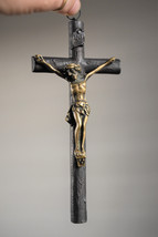 ⭐ antique  crucifix ,religious wall cross,bronze Christ ⭐ - £45.93 GBP