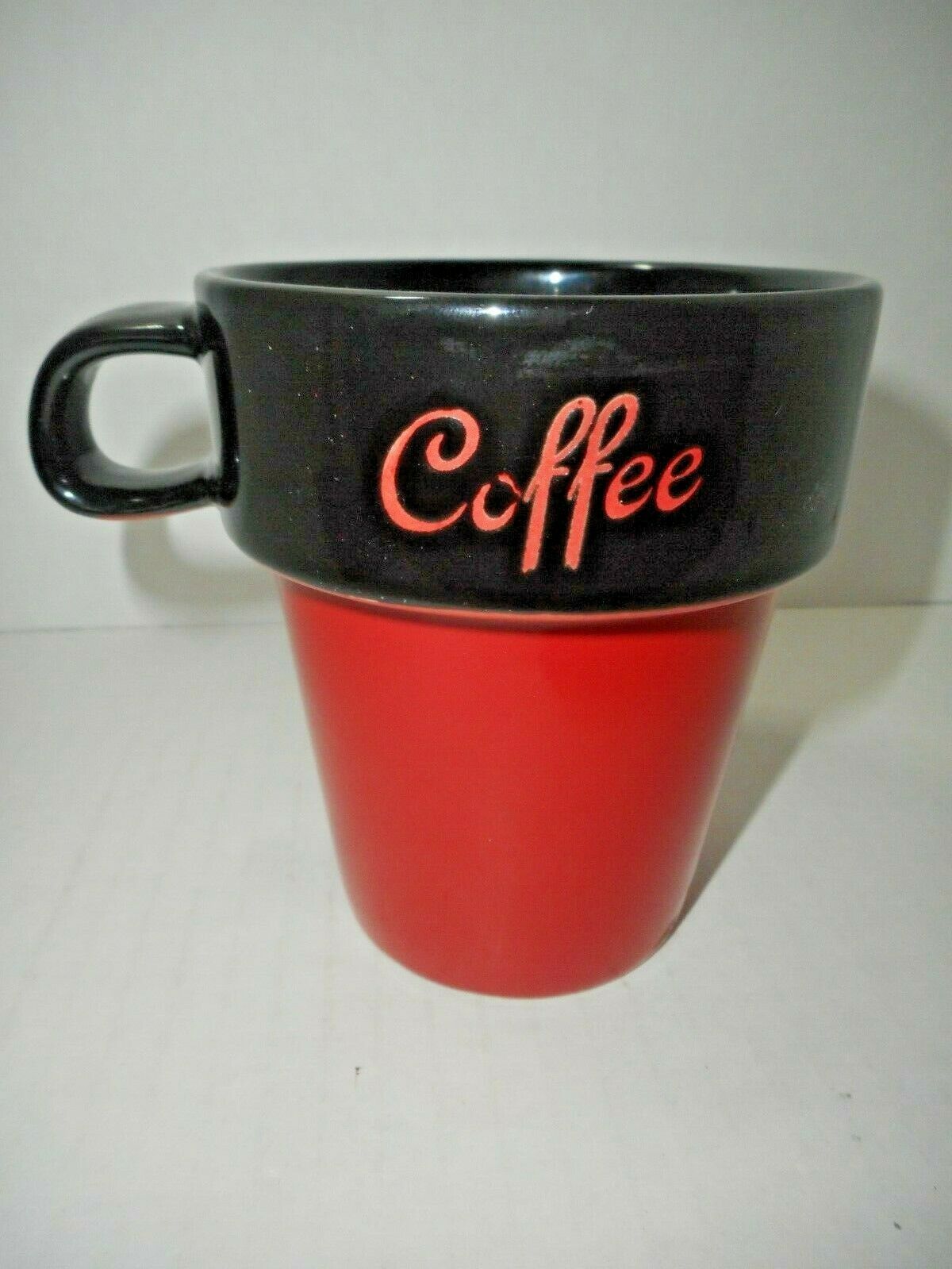 MULBERRY Home Collection Stackable Red Black Coffee Cup 140z Size Two Sided  - $8.90