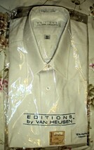 Men&#39;s Dress Shirt- Short Sleeve Dress Shirt By Van Heusen - White (15.5) - $10.00