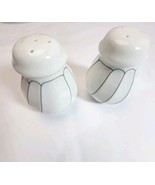 Mikasa Fleetwood L9708 Salt And Pepper Set  S&amp;P Art Deco White Black Tri... - $15.16