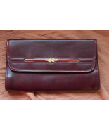 Vintage 1980s Burgundy Maroon Shoulder Bag with Removable Shoulder Strap - $41.60 CAD