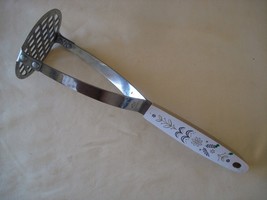 Vintage Flint Arrowhead Food Vegetable Potato Masher - £17.28 GBP