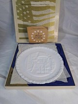 Vintage Fenton White Milk Glass 1776-1976 Bicentennial Collector Plate #4 w/box  - £10.94 GBP