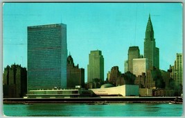 United Nations View from Water New York NY NYC Chrome Postcard I2 - £2.33 GBP