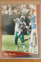 1993 Score Select Team NFL Football Card Dan Marino Miami Dolphins #16 - £3.28 GBP