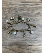 Vintage Gold Tone Faux Pearl Christmas Holiday Xmas Charm Bracelet KG JD - $27.05 CAD