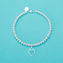 Luxury European and American 100% 925 Sterling Silver Heart Shaped Bracelet Ladi - £31.09 GBP