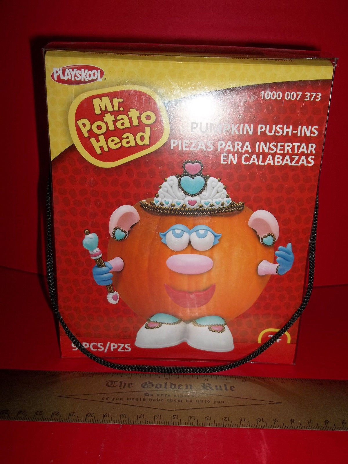 PlaySkool Holiday Toy Set Mr Potato Head Halloween Princess Pumpkin Push-ins Kit - $9.49