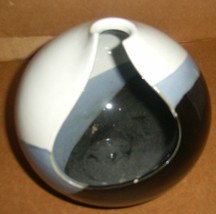 Toyo Global Ceramic Retro Art Designed Three Color Vase - £135.41 GBP