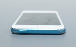 Apple iPod Touch 5th Generation A1421 64GB - Blue MD718LL/A image 10