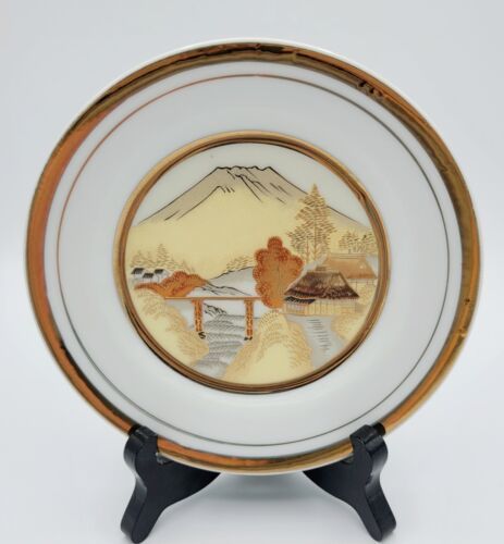 Vintage 24k Gold Bordered Hand Painted 6.5&quot; Porcelain Oshinohakkai Mt Fu... - $9.89
