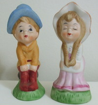 Figurines Kissing Boy and Girl Decorative Porcelain Figures - $9.95