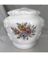 Vintage GWTW Puffy Roses Milk Glass Replacement Lamp Shade Base (6.25&quot; d... - $642.31 MXN