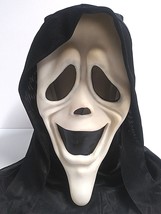 Scream Spoof Smiling Ghostface Halloween Mask Easter Unlimited Fun World... - £79.07 GBP