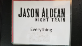 JASON ALDEAN - ORIGINAL 9 X 11.5 &quot;NIGHT TRAIN&quot; BACKSTAGE TOUR CONCERT DO... - $932.03 MXN