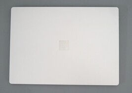 Microsoft Surface Laptop 4 15" AMD Ryzen 7 8GB 512GB SSD image 3