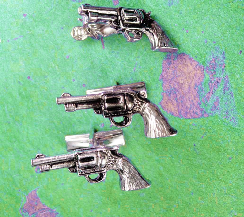 Vintage pistol Cufflinks Six Shooter gun Tie Clip Industrial Silver Colt 45 Nove - $110.00
