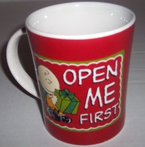 Charles Schultz Snoopy &quot;Open Me First &quot; Peanuts Large Coffee Mug-Gibson ... - £29.77 GBP