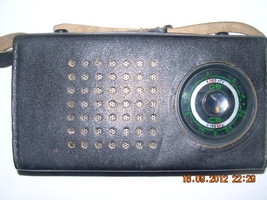 Vintage  Rare Soviet Russian USSR AM/LW Portable Radio Selga-405 - £23.59 GBP