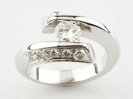 18k White Gold Round Diamond Solitaire Engagement Bypass Ring w/ Accents - £3,278.71 GBP