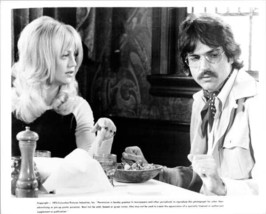 Shampoo 1975 original 8x10 photo Goldie Hawn dining with Tony Bill - £19.84 GBP